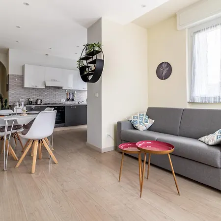 Apartment In *